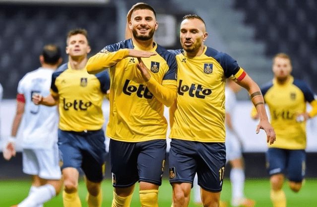 仅在竞技场 仅在竞技场